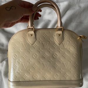 Authentic Louis Vuitton Alma Pm